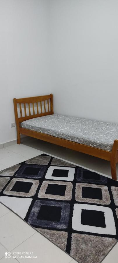 Homestay Jasmine Pulai Mutiara *